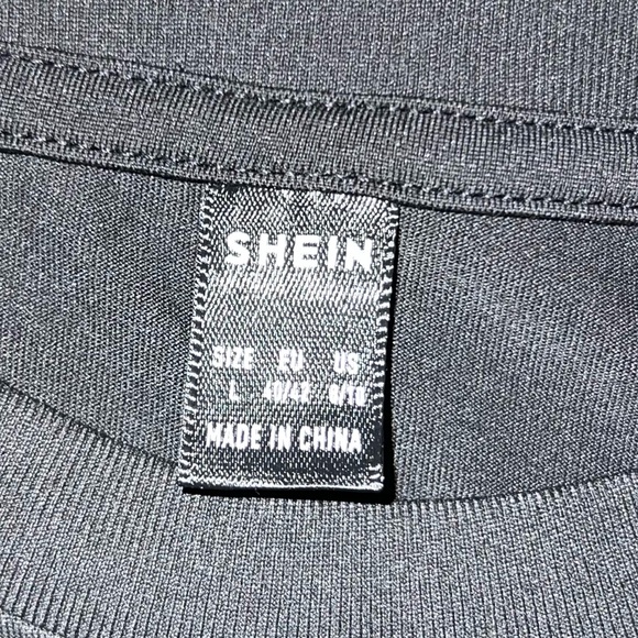 Slogan Graphic Drop Shoulder Tee - Picture 4 of 4